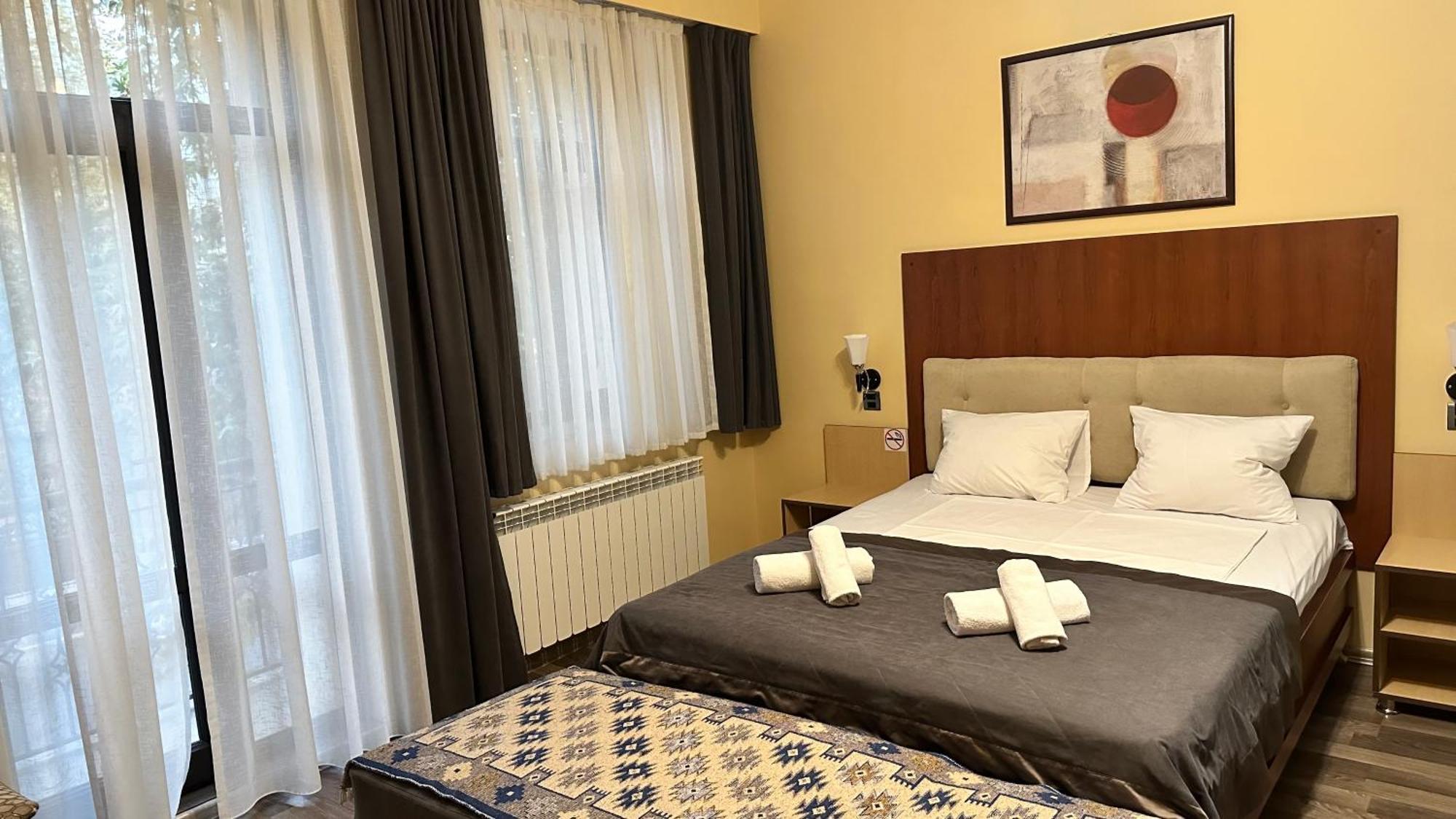 Yaffle Inn Shaki Boutique Hotel Шеки Экстерьер фото
